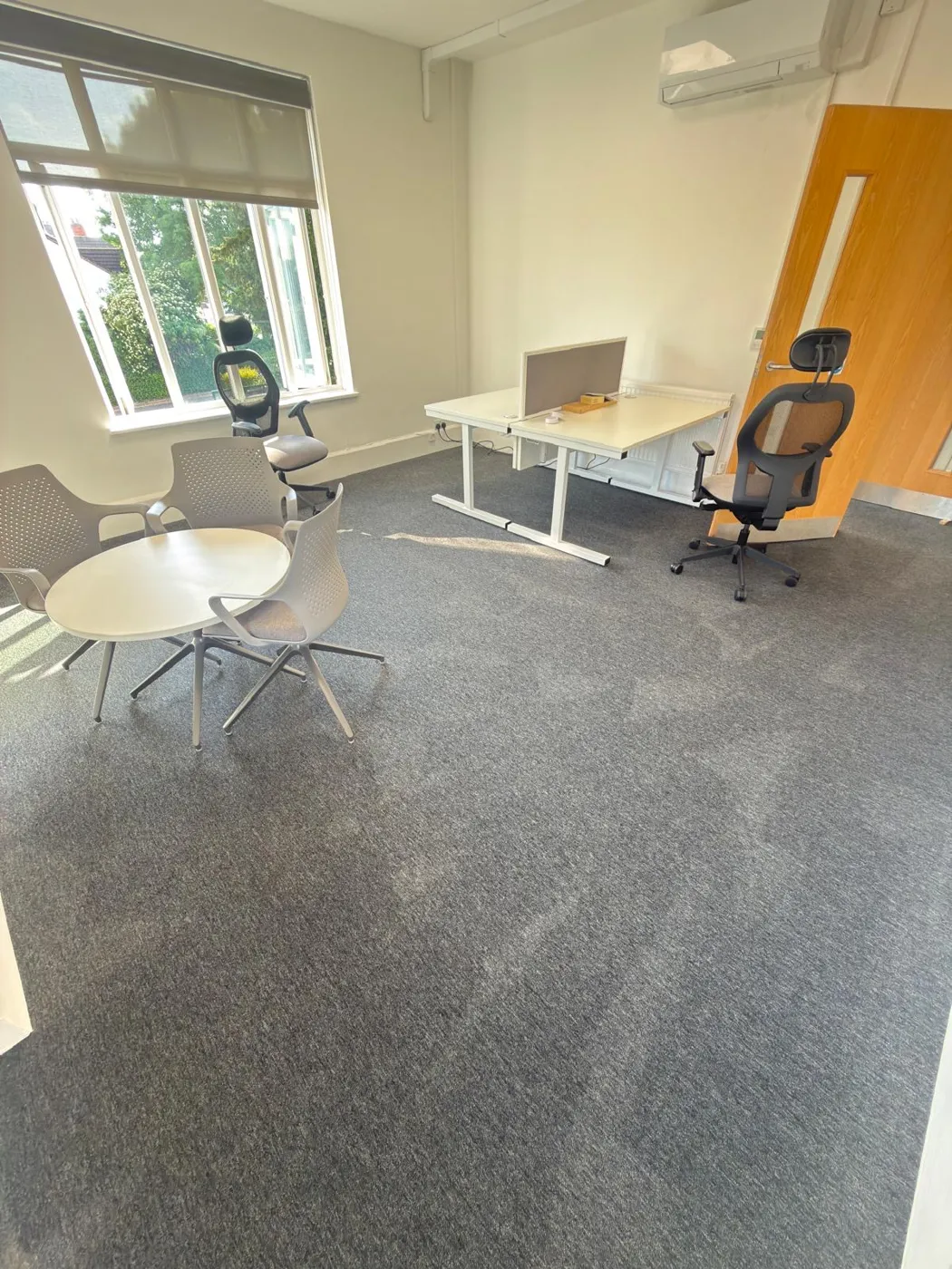 Meeting room cleaned and ready for use